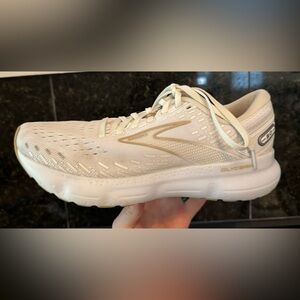 Brooks glycerin 20 women’s 9